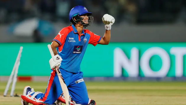 mi-vs-dc-highlights-delhi-defeated-mumbai-by-2-wickets-controversy-over-run-out-read-full-report